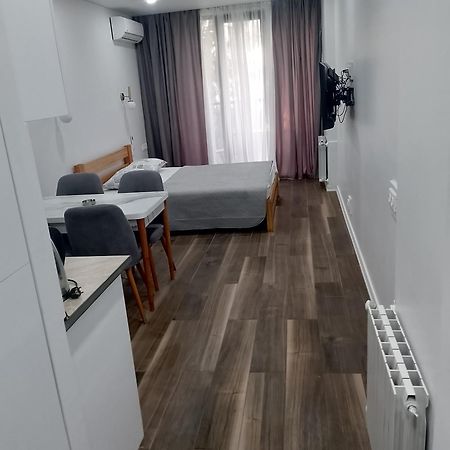 Next Apartments Batoumi Extérieur photo