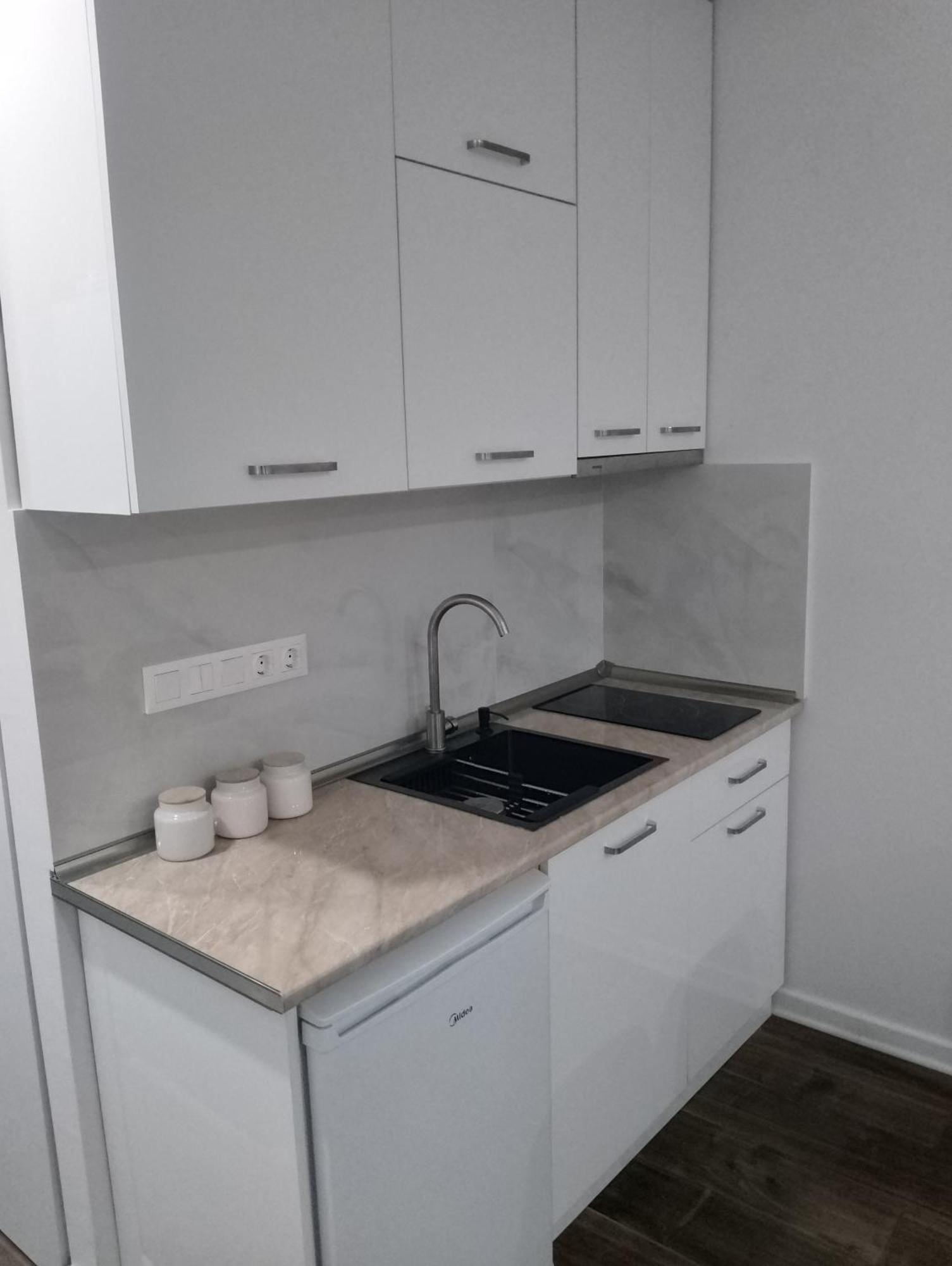 Next Apartments Batoumi Extérieur photo